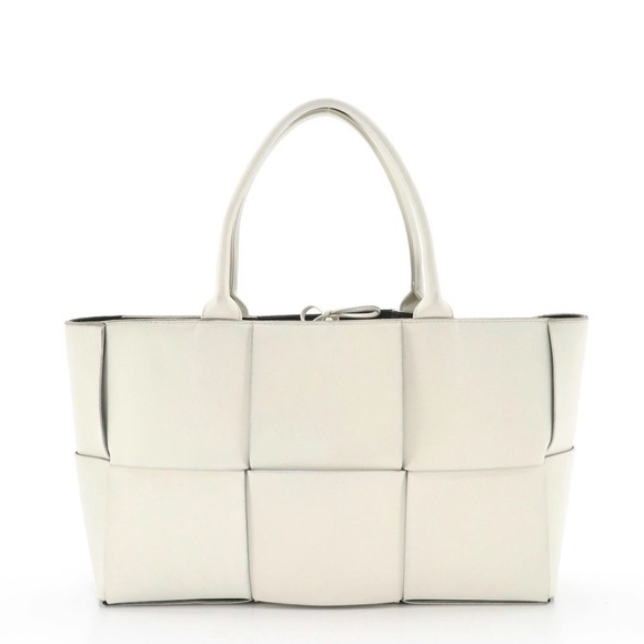 Bottega Veneta Small Arco Tote Bag White / Black - Picture 3 of 11